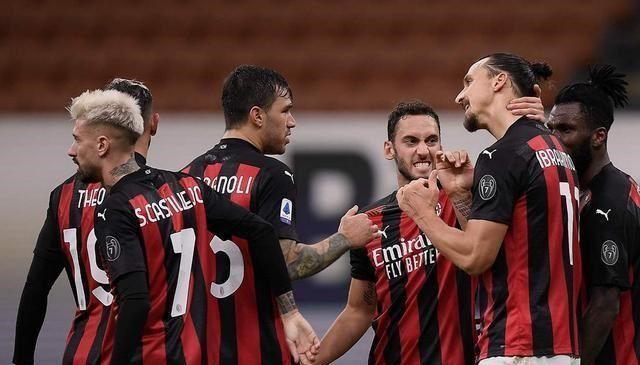  那不勒斯逆转米兰，终结对手不败金身  