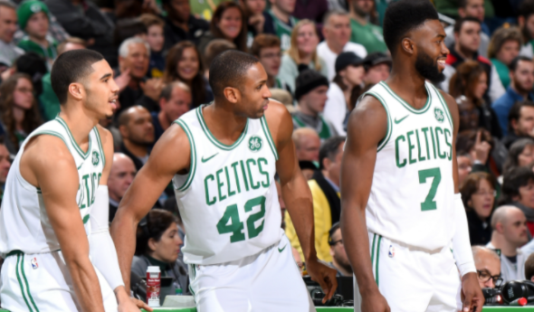  塔图姆35分绿军横扫猛龙  