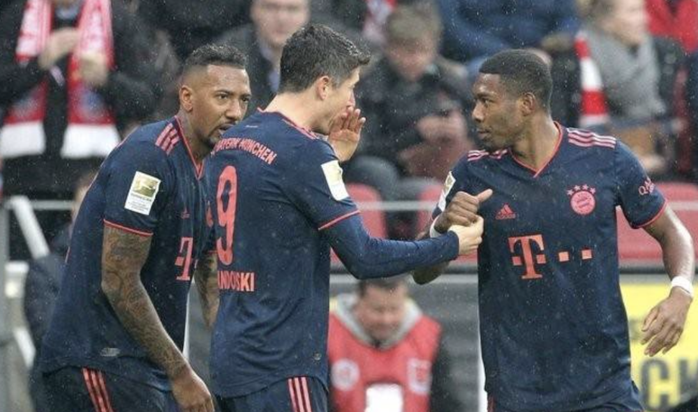  那不勒斯客场完胜，死亡三小组合砍四球