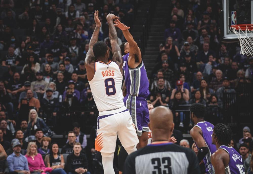  布克空砍四十分太阳憾负森林狼遭遇连败