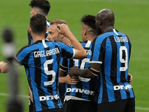  国际米兰逆转取胜，蓝黑军团登顶意甲积分榜首